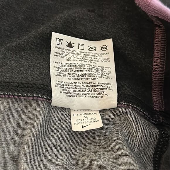 Nike Dri Fit Womens Leggings size XL Gray Purple Pull on inseam 19 Activewear - Picture 9 of 9